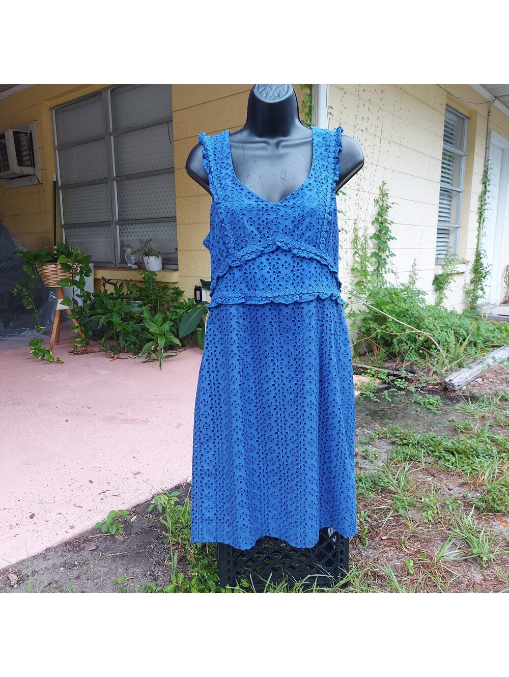 Lilly Pulitzer Kaylee Shift blue lace dress, size 10